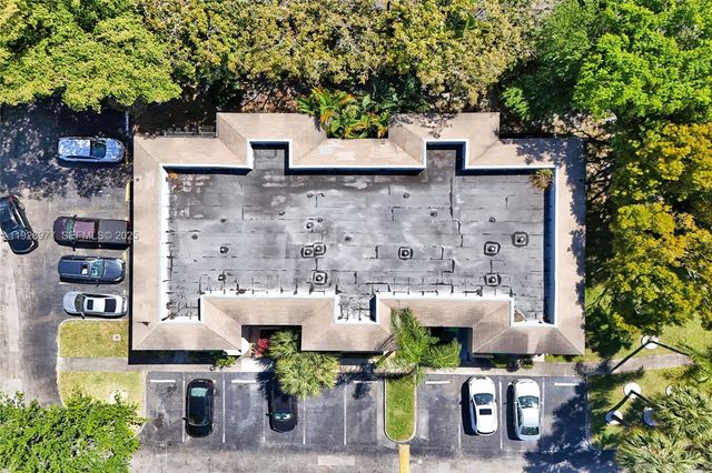 3592 NW 83rd Ln, Sunrise, FL 33351