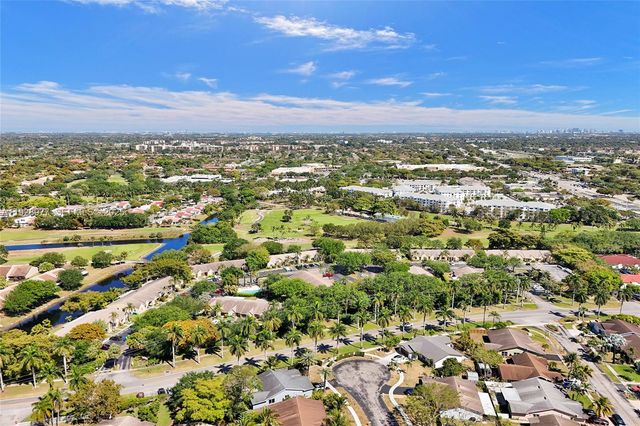 3592 NW 83rd Ln, Sunrise, FL 33351