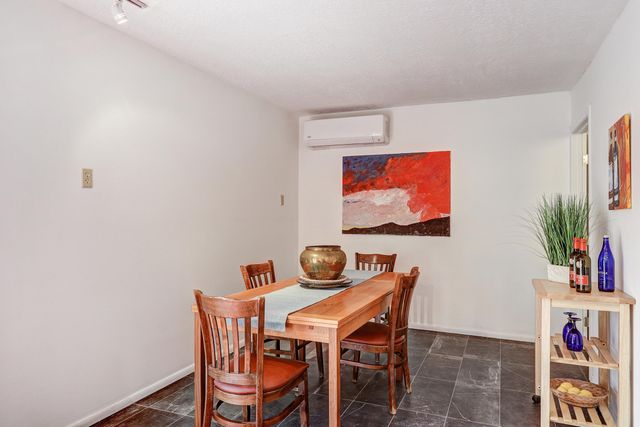 4225 Rio Grande Boulevard NW, Albuquerque, NM 87107