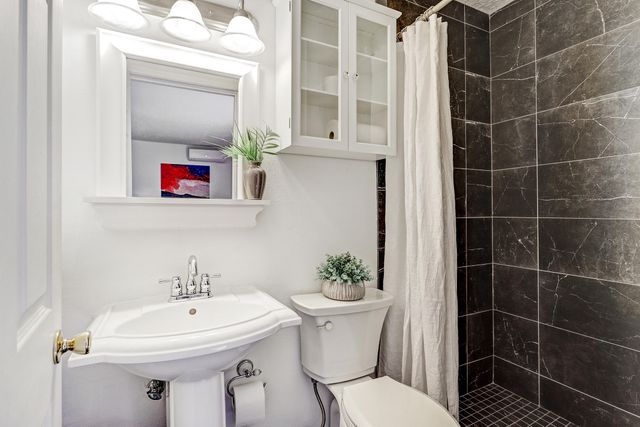 4225 Rio Grande Boulevard NW, Albuquerque, NM 87107