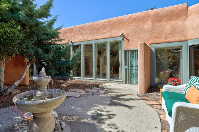 4225 Rio Grande Boulevard NW, Albuquerque, NM 87107