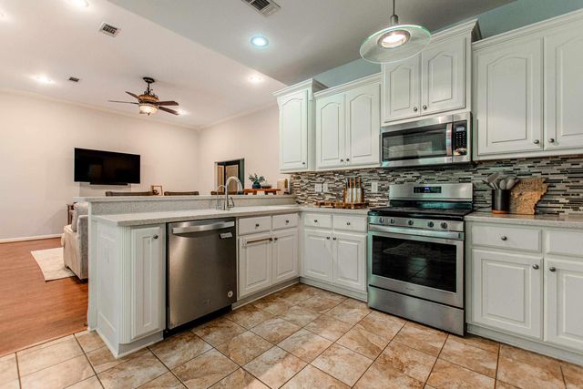 1816 Windridge Court, Sherwood, AR 72120
