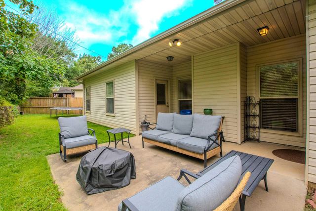 1816 Windridge Court, Sherwood, AR 72120