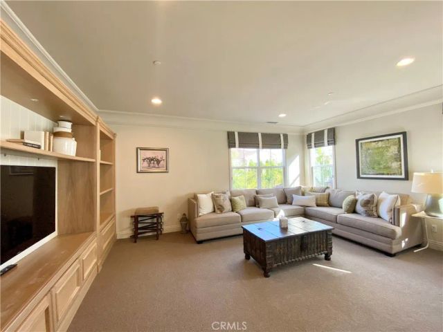 62 Mapleton, Irvine, CA 92620