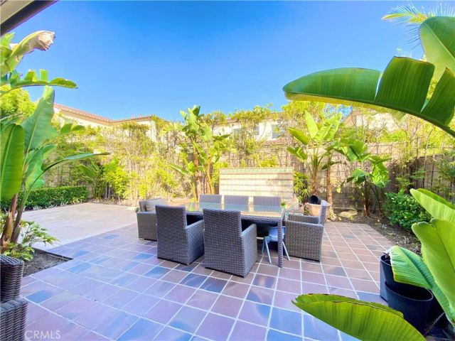 62 Mapleton, Irvine, CA 92620