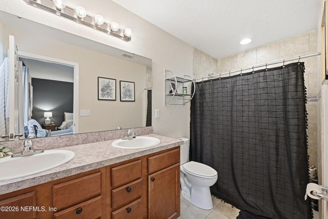 11265 MARGARETS LANDING Place, Jacksonville, FL 32218