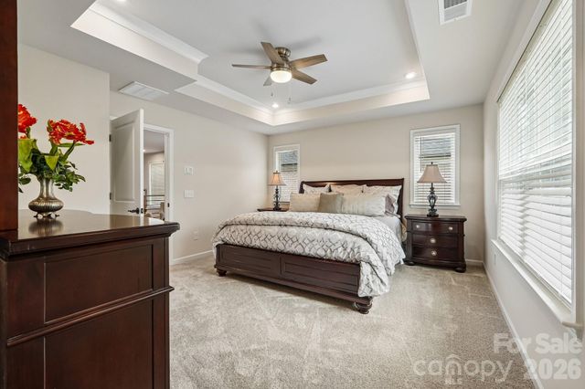8137 Franklin Trail Street, Charlotte, NC 28227