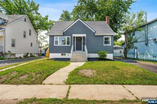 429 Wheatsheaf Road, Roselle, NJ 07203