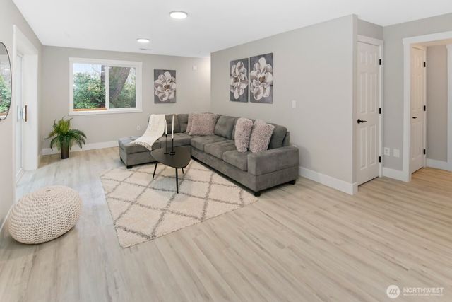 15002 Willow Road SE, Port Orchard, WA 98367