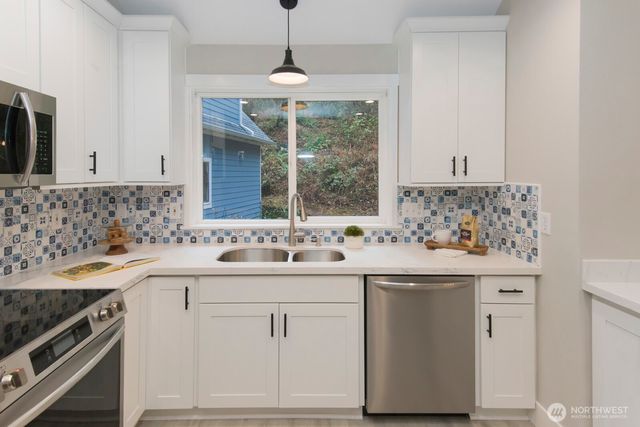 15002 Willow Road SE, Port Orchard, WA 98367