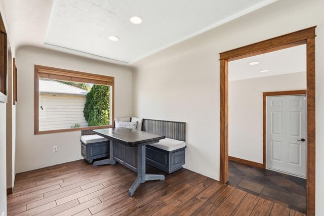1116 N Willow Rd, Spokane, WA 99206