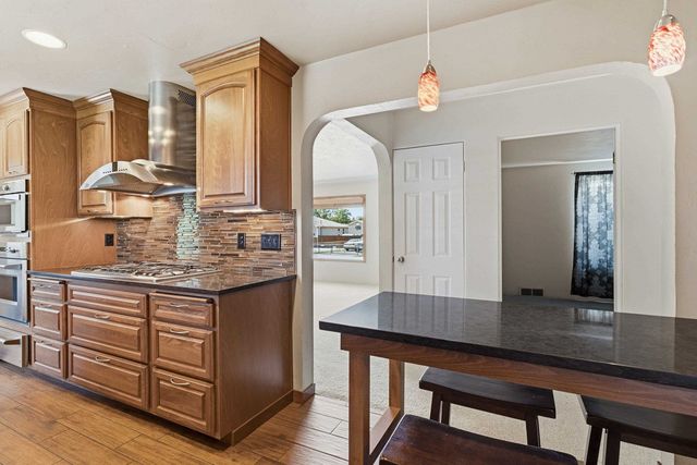 1116 N Willow Rd, Spokane, WA 99206