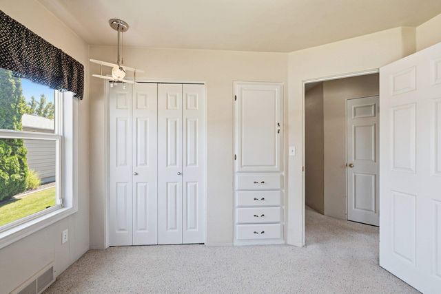 1116 N Willow Rd, Spokane, WA 99206