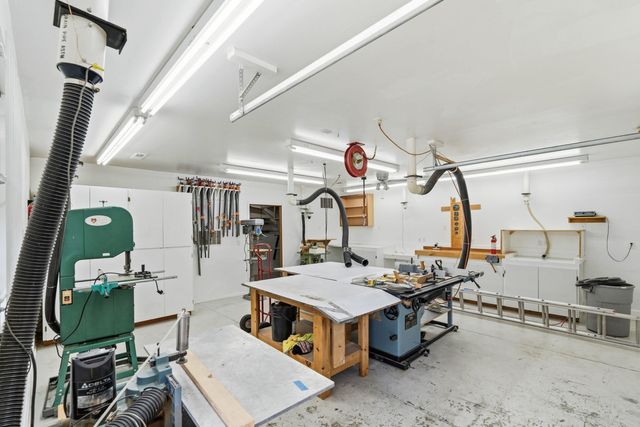 1116 N Willow Rd, Spokane, WA 99206