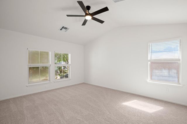 360 Sampson, Kyle, TX 78640