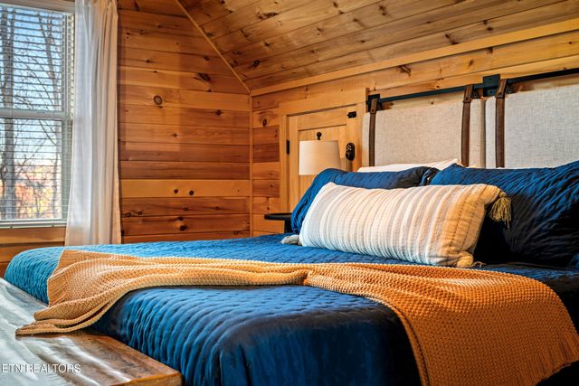 1316 Harmony, Sevierville, TN 37876