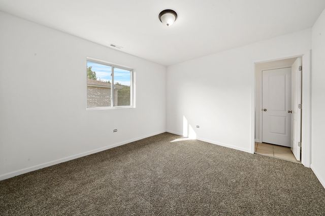 13906 Central Park Avenue 2N, Robbins, IL 60472