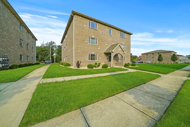 13906 Central Park Avenue 2N, Robbins, IL 60472