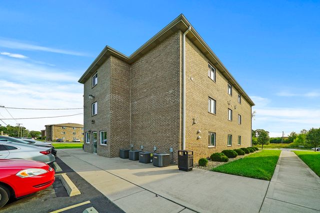 13906 Central Park Avenue 2N, Robbins, IL 60472