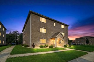 13906 Central Park Avenue 2N, Robbins, IL 60472