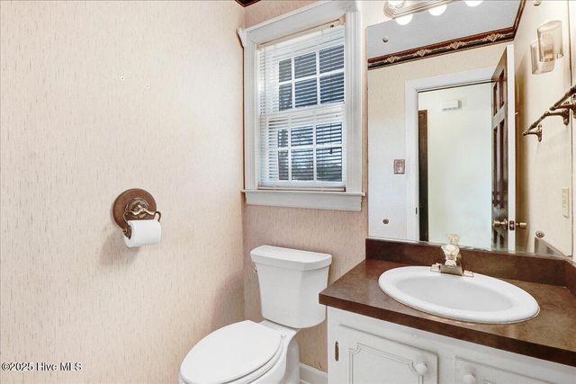 232 S Spence Avenue, Goldsboro, NC 27534