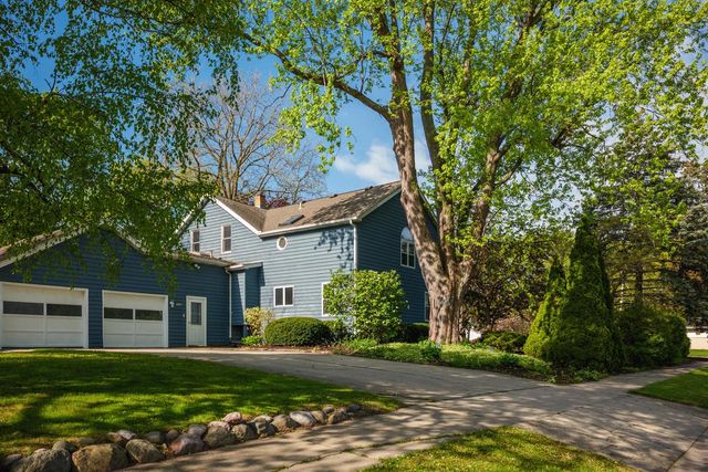 6907 52nd AVENUE, Kenosha, WI 53142