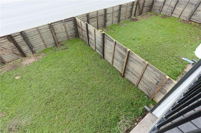 9504 Menchaca RD B, Austin, TX 78748