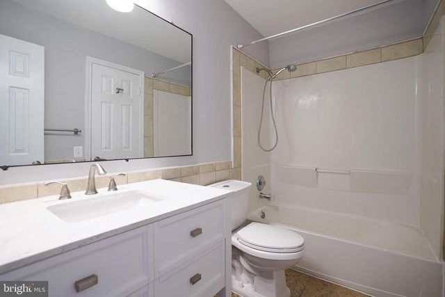 14717 BASINGSTOKE LOOP, Centreville, VA 20120