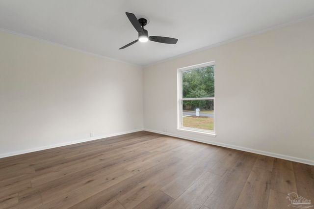 63 Blithewood Dr, Pensacola, FL 32514