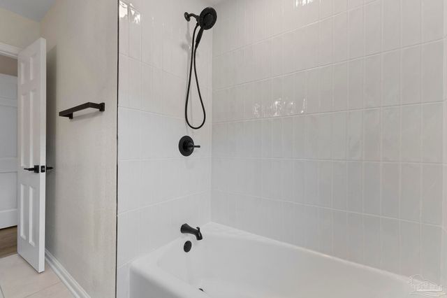 63 Blithewood Dr, Pensacola, FL 32514