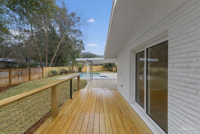 63 Blithewood Dr, Pensacola, FL 32514