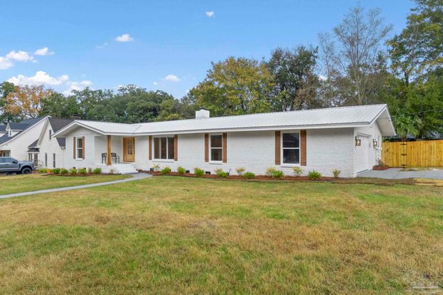 63 Blithewood Dr, Pensacola, FL 32514