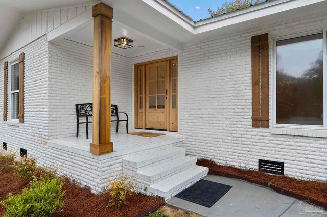 63 Blithewood Dr, Pensacola, FL 32514