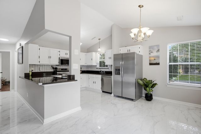 300 Spring Hill Lane, Mount Pleasant, SC 29464