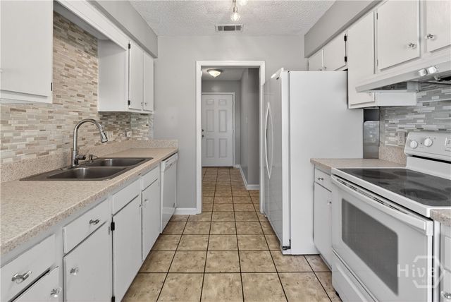 123 Whitehall Avenue, Rincon, GA 31326