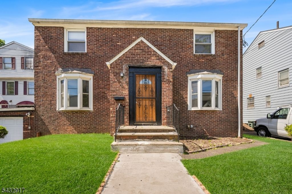 38 Webster St, Irvington Twp., NJ 07111
