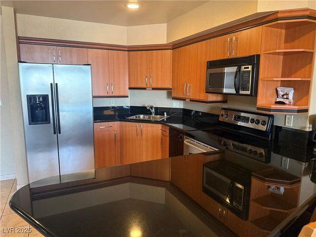 211 East Flamingo Road 810, Las Vegas, NV 89169