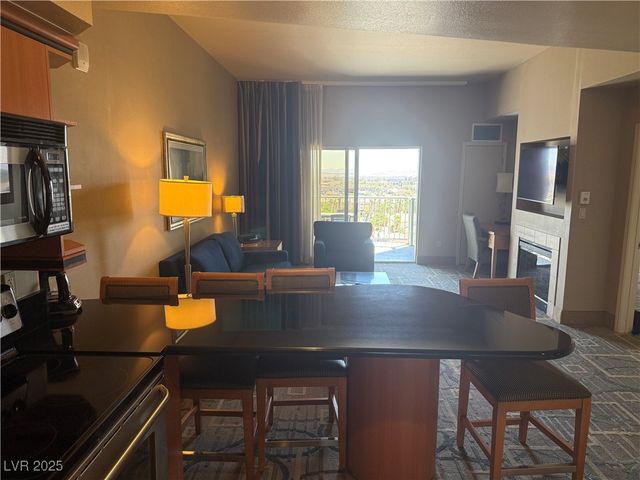 211 East Flamingo Road 810, Las Vegas, NV 89169