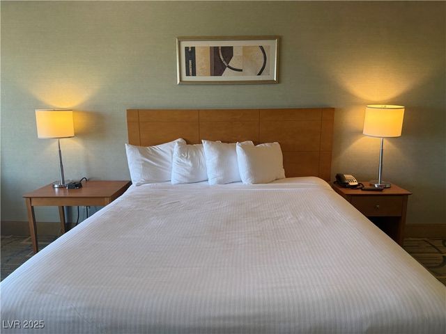 211 East Flamingo Road 810, Las Vegas, NV 89169