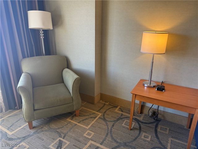 211 East Flamingo Road 810, Las Vegas, NV 89169