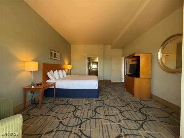 211 East Flamingo Road 810, Las Vegas, NV 89169