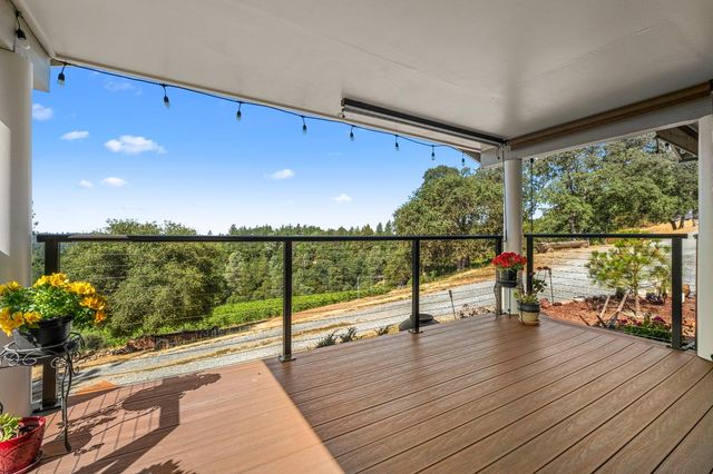 9425 Mosquito Rd, Placerville, CA 95667