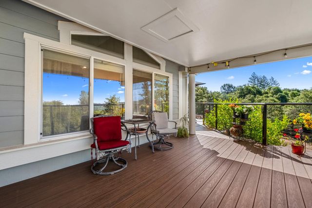 9425 Mosquito Rd, Placerville, CA 95667