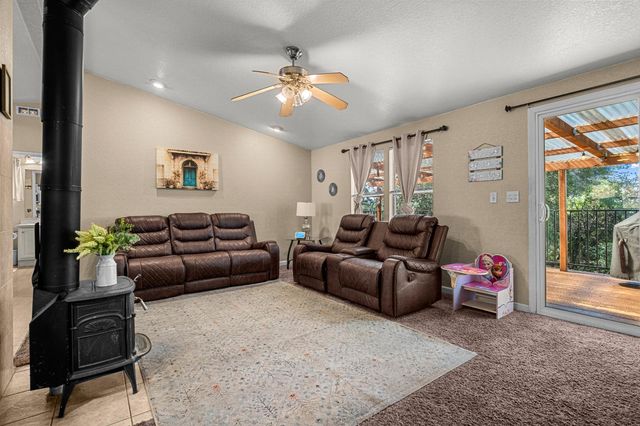 9425 Mosquito Rd, Placerville, CA 95667