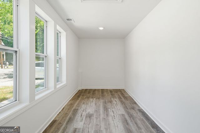 2624 Peyton Road NW, Atlanta, GA 30318
