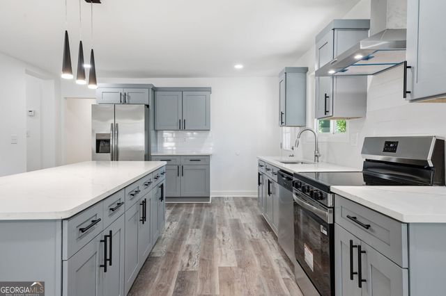 2624 Peyton Road NW, Atlanta, GA 30318