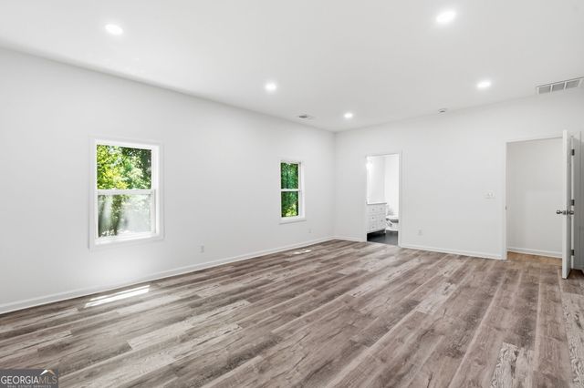 2624 Peyton Road NW, Atlanta, GA 30318