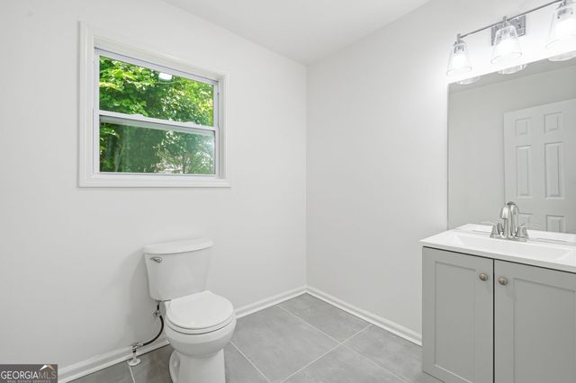 2624 Peyton Road NW, Atlanta, GA 30318