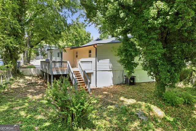 2624 Peyton Road NW, Atlanta, GA 30318
