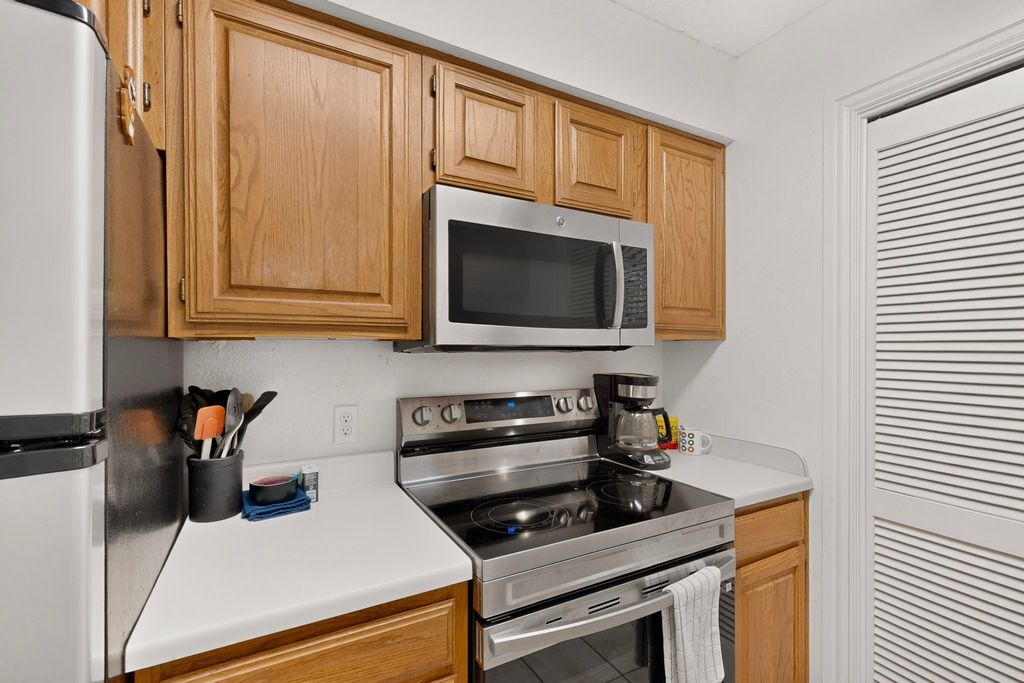 1909 Chasewood Circle 112, Arlington, TX 76011 — photo 3